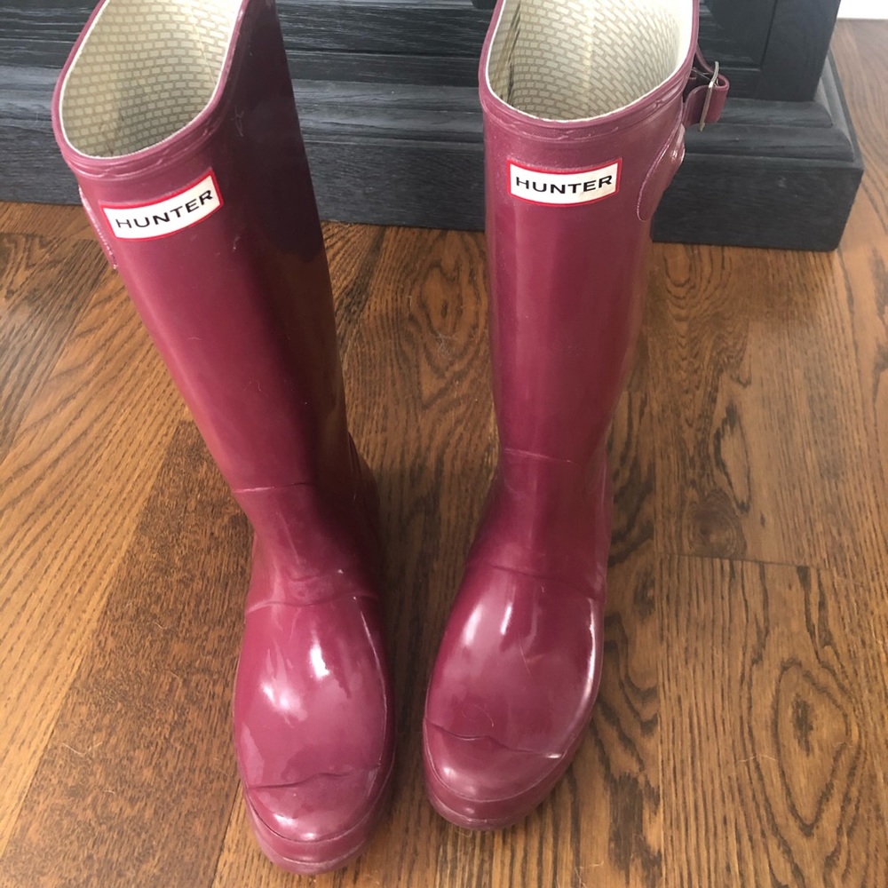 Hunter Women's Original Tall Gloss Rain Boots